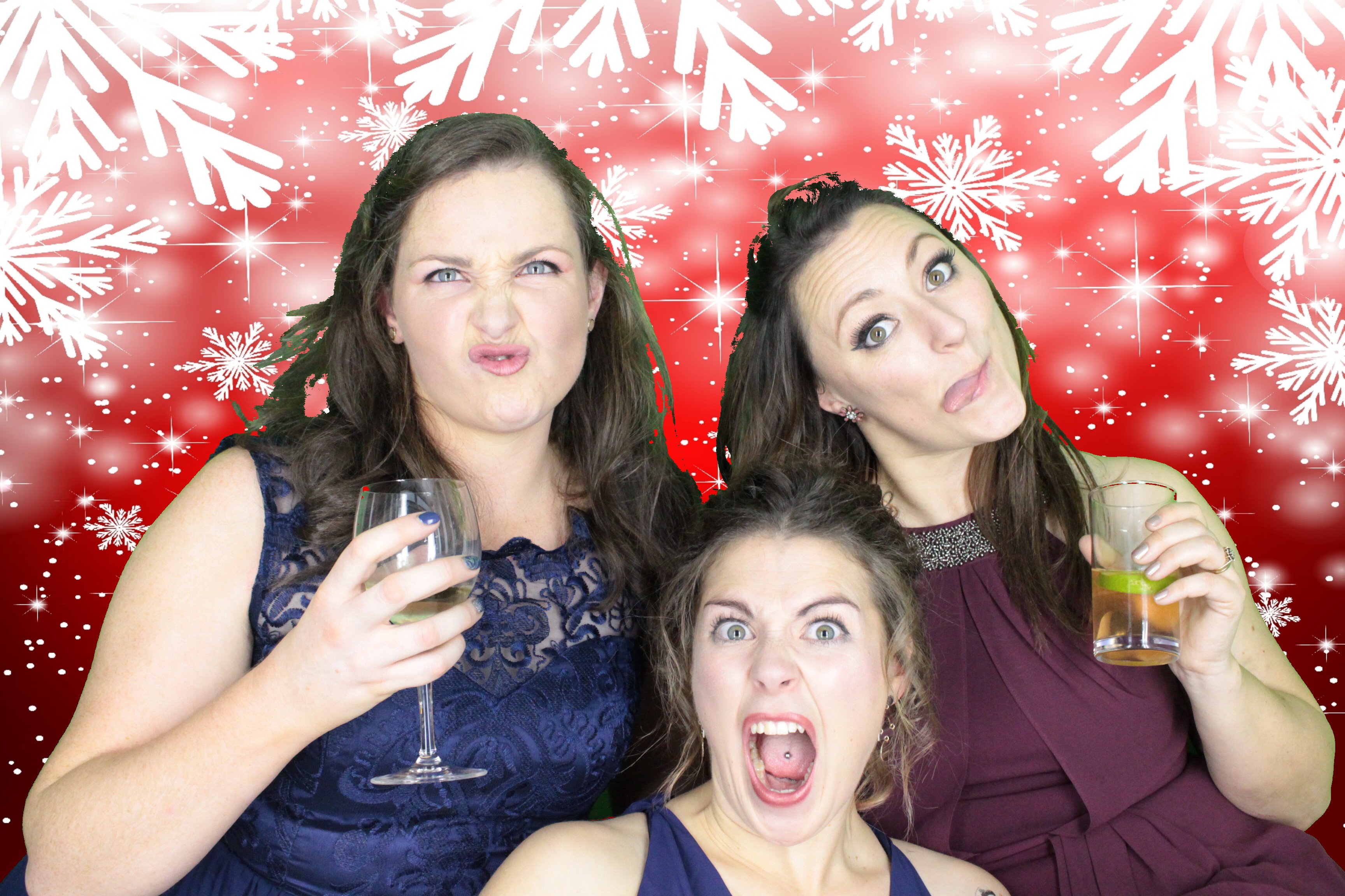 Upavon Officers' Mess Christmas Party | View more photos from the event at gallery.myphotoboothexperience.co.uk/u/MyPhotoBoothExperienceLtd/Upavon-Officers-Mess-Christmas-Party